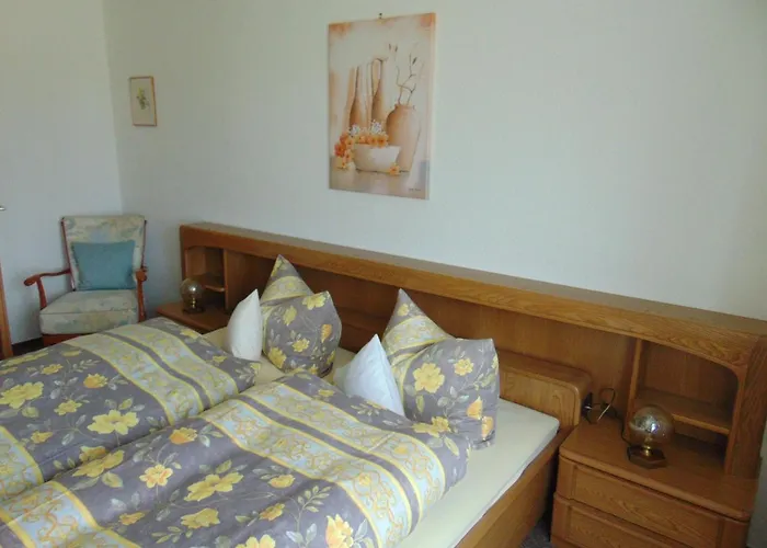 ゲストハウス Hubertus